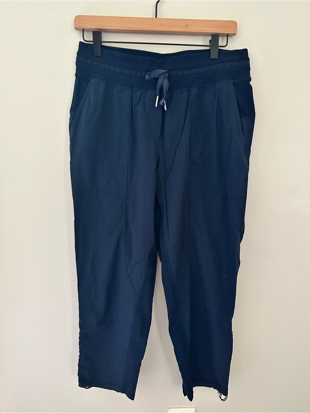 Lululemon Navy Drawstring Active Pants Cinch Ankle